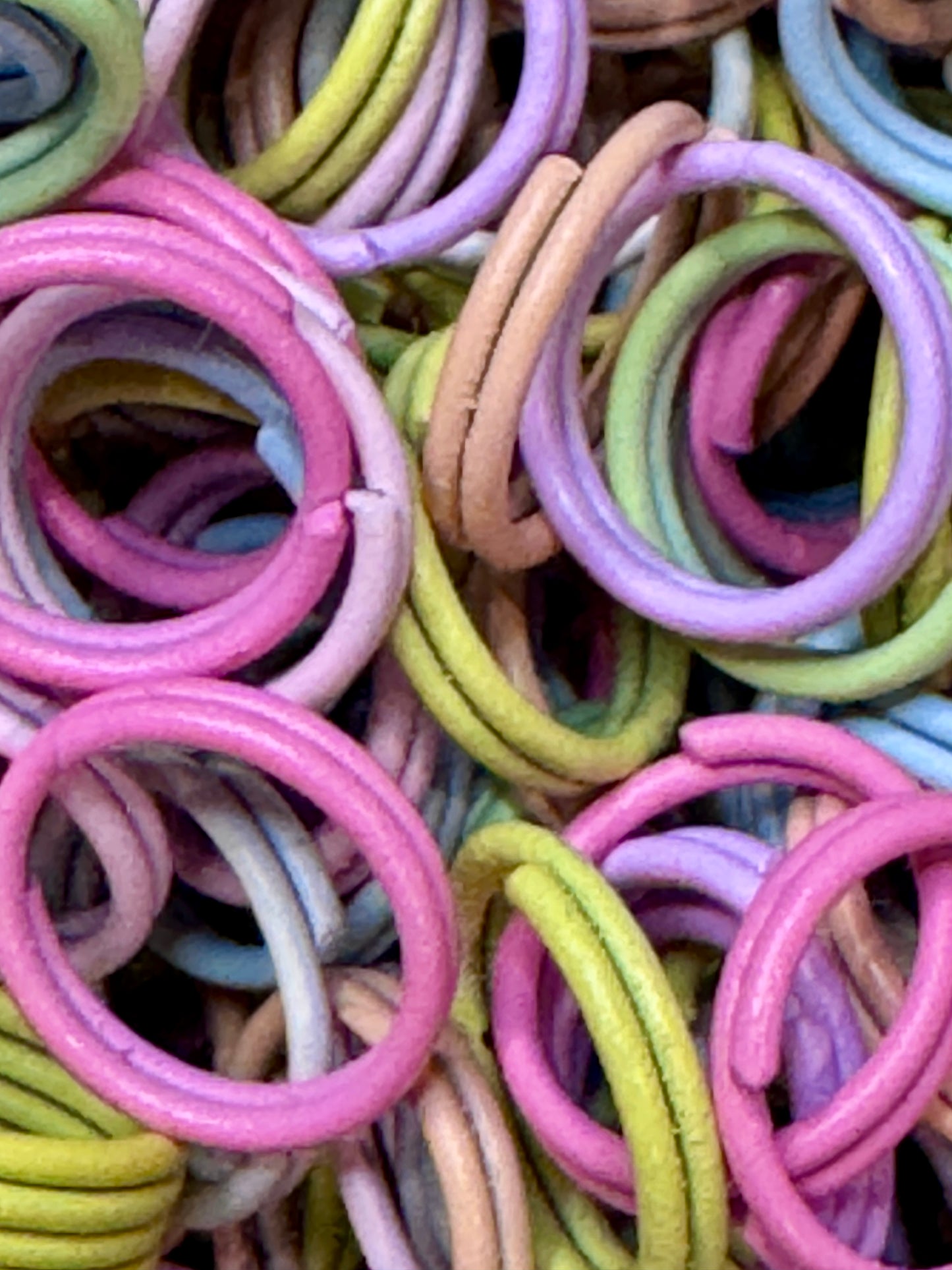 Pastel Split Rings – Colorful Keychain Connector Rings – 50 or 100 Pack